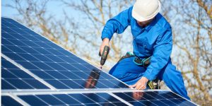Installation Maintenance Panneaux Solaires Photovoltaïques à Peyrilhac
